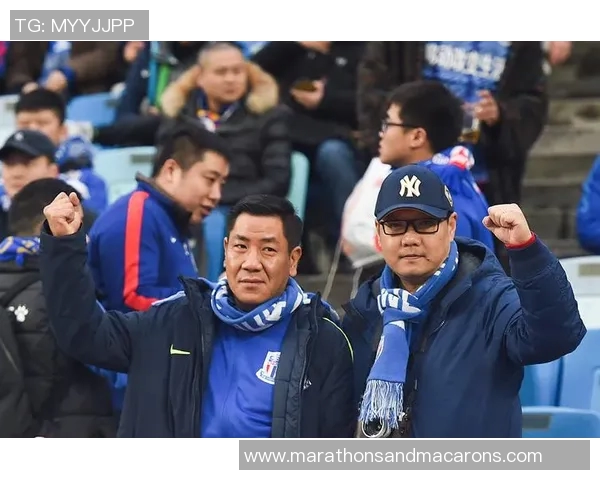 上海足球队技术争议引发热议球迷与专家各执己见探讨战术与表现 上海足球队技术争议引发热议球迷与专家各执己见探讨战术与表现