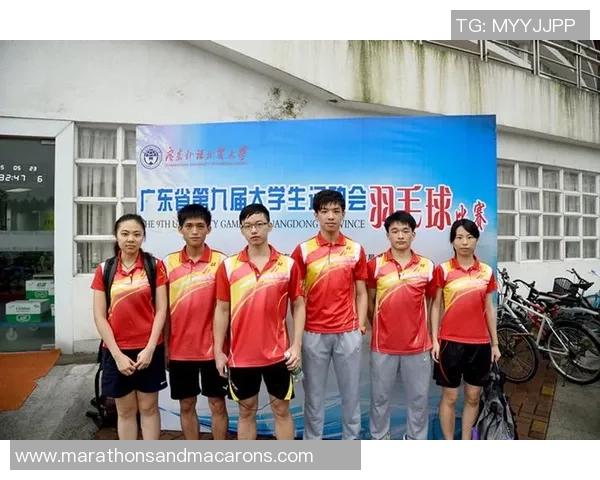 南京羽毛球队与武汉羽毛球队赛后状态分析与复盘总结