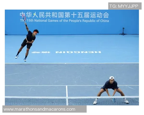 杭州网球队在城市联赛中的默契配合与战术执行分析